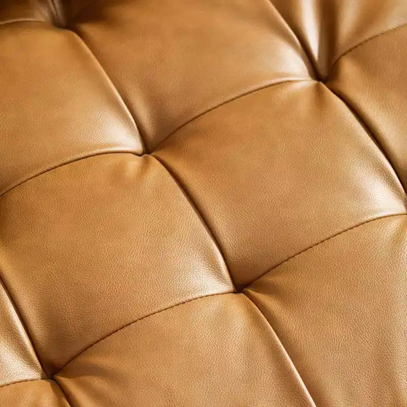 Canapé quatre places en similicuir brun clair, style Mid-Century Modern