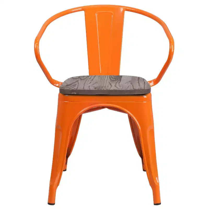 Chaise de bistrot empilable en métal avec assise et accoudoirs en bois