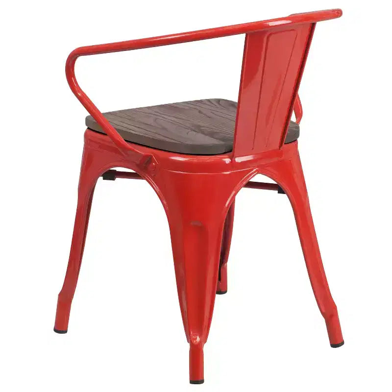 Chaise de bistrot empilable en métal avec assise et accoudoirs en bois