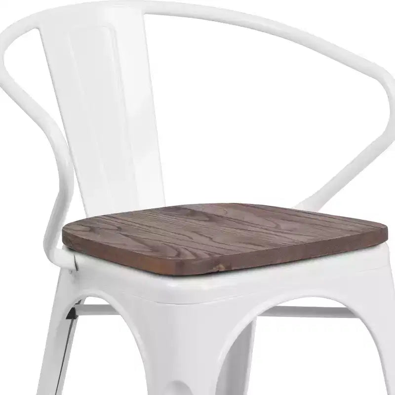 Chaise de bistrot empilable en métal avec assise et accoudoirs en bois