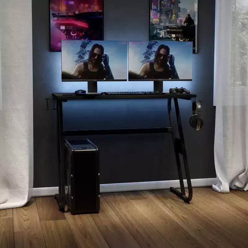 Bureau ergonomique professionnel pour gaming avec porte-gobelet et crochet pour casque
