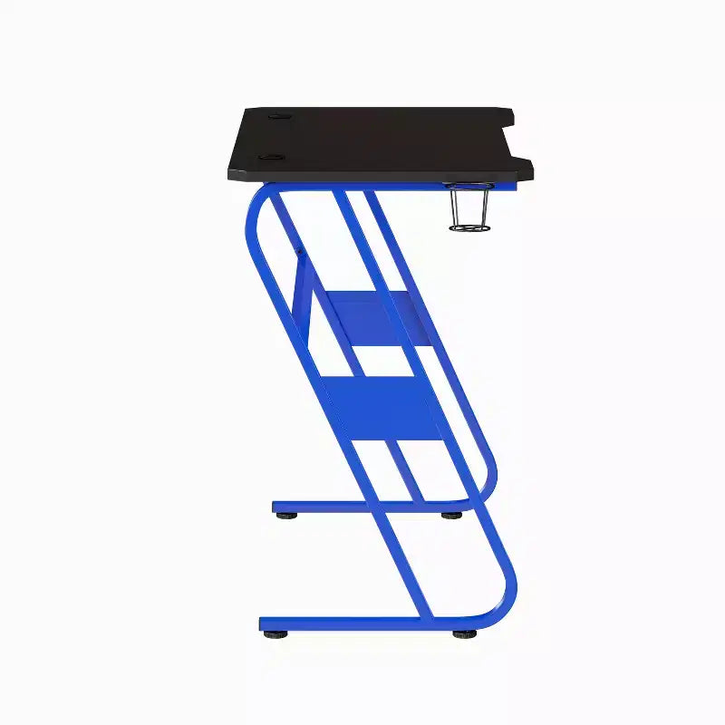 Bureau ergonomique professionnel pour gaming avec porte-gobelet et crochet pour casque