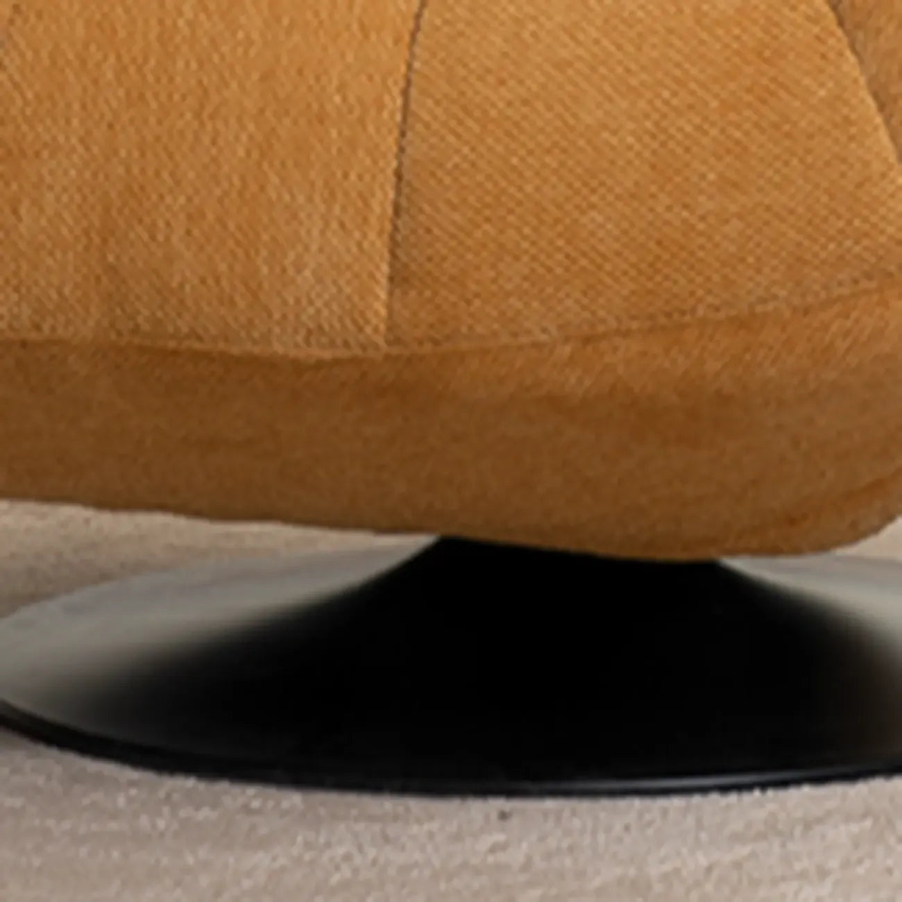 Fauteuil pivotant d'appoint en tissu chenille tufté jaune